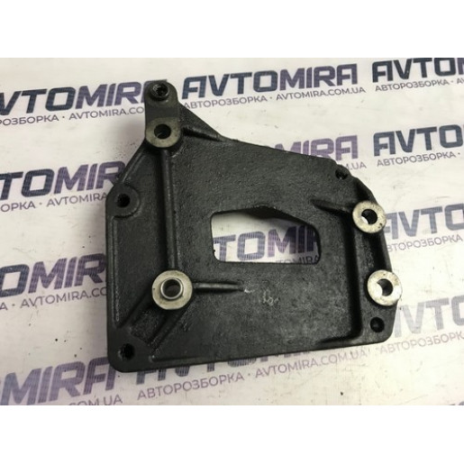 Кронштейн компресора кондиціонера Fiat Doblo 1.3 MJTD 2000-2010 73501350